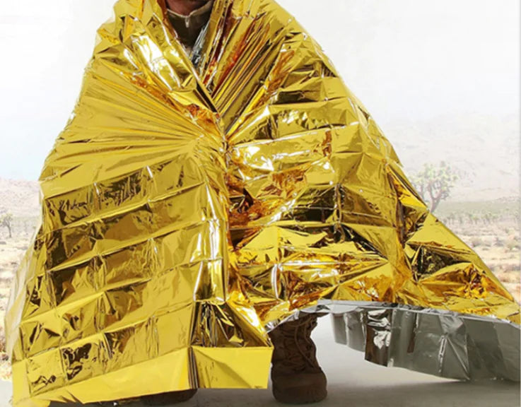 Emergency Survival Blanket for Outdoor Use